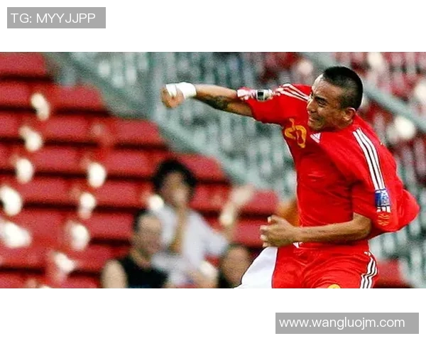 43号足球明星引领全球顶级赛事风潮展现无与伦比的竞技魅力 43号足球明星引领全球顶级赛事风潮展现无与伦比的竞技魅力