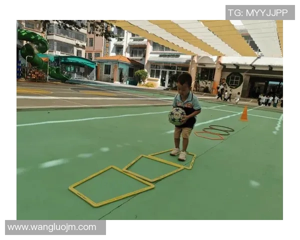 幼儿园户外体育活动促进儿童身心发展与社交能力提升的探索与实践